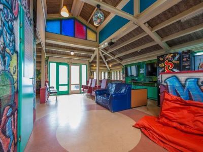 Faciliteit Voor Kinderen 5B431d9624894k (1)